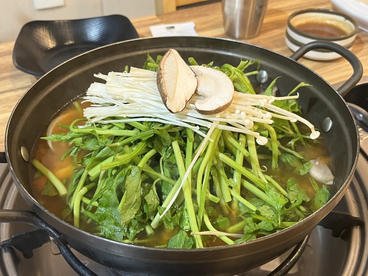  인천 부평 맛집- 뽕빨 샤브 버섯 칼국수