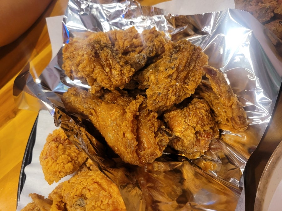 왕왕치킨닭강정똥집 사진 5