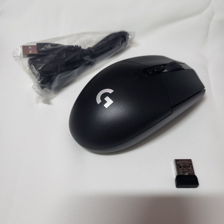 로지텍 G304 연결 무선마우스 로지텍 G304 연결 무선마우스