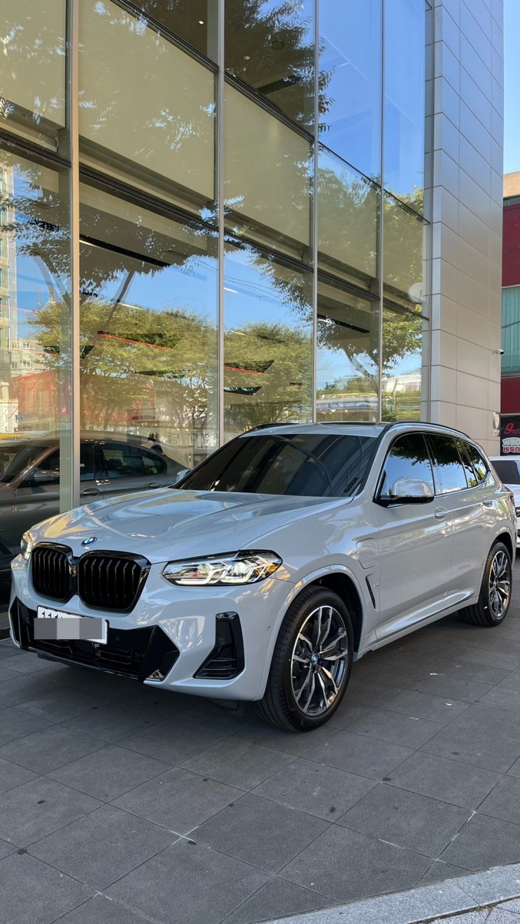  BMW X3 30e M 스포츠 패키지 최고 프로모션 혜택으로 출고!