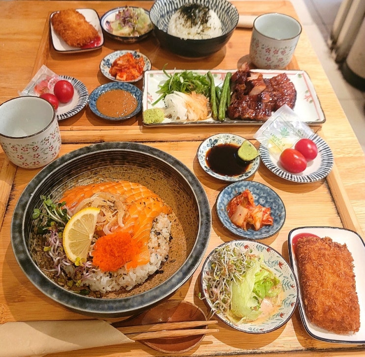  [부산대] 일본 가정식 분위기 오차츠케, 연어덮밥 맛집 '나오리쇼쿠'