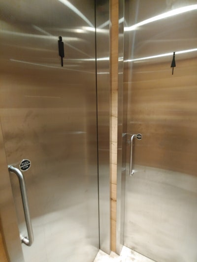 Reu Saiteu Restroom — photo 1