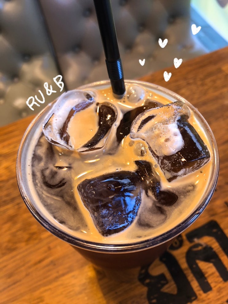  카페 루앤비(울산 방어동점)