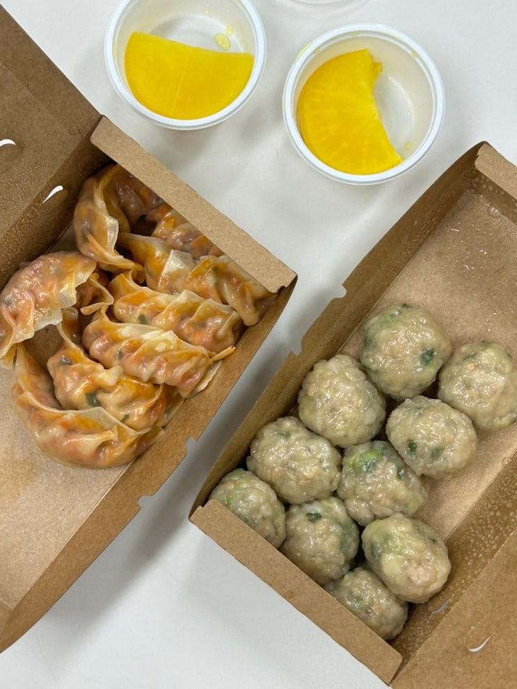  [food/ 방배역 맛집 ] 방배동만두 방배동배달맛집 추천, 아담만두 방배점 (굴림만두 맛나다 맛나) * 만둣국용 만두 별도 판매