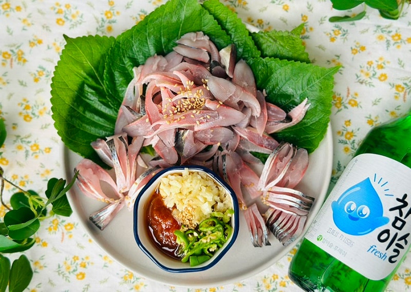 전어회 9월 제철 해산물 가을 제철 음식 회 막장만드는법 전어 제철 전어세꼬시 생선회