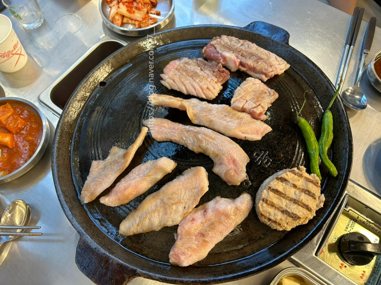  청주 충북대 가성비 좋은 고깃집 뚜껑집