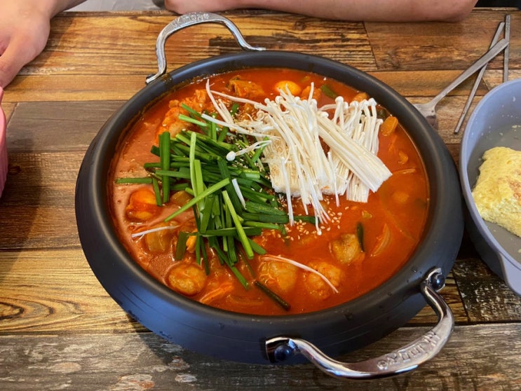  홍대 상수역 근처 점심메뉴추천 곱도리탕 맛집 윤반장