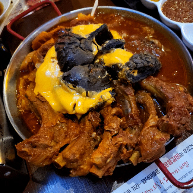  수원 영통 맛집 쏘삼돼지208 삼겹살&등갈비찜 맛집