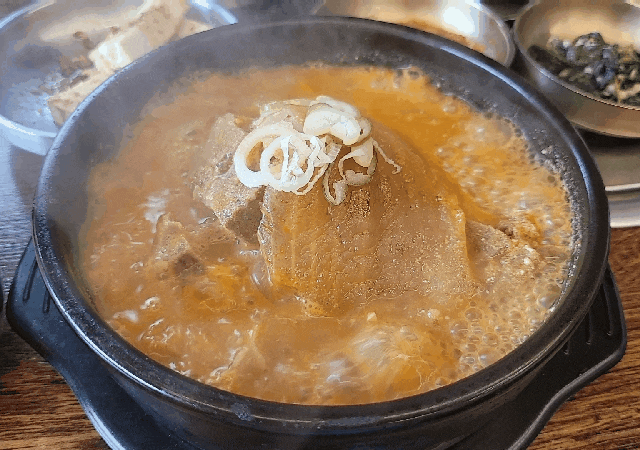 [오금동 백반맛집]집밥정식 제육볶음 콩비지김치뼈해장국 참터집밥