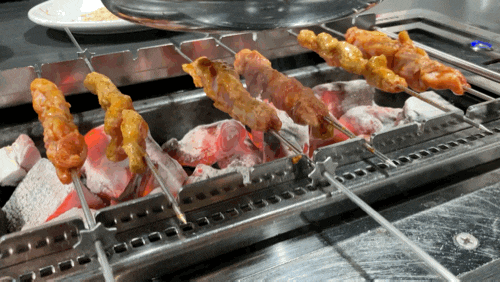  수원 행궁동 맛집 청도양꼬치! 노포 감성의 맛있는 양갈비꼬치가 있는 곳!