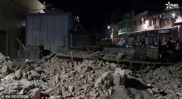 <b>모로코</b> 한밤중 지진으로 공식 확인 사망 820명 비공식... 