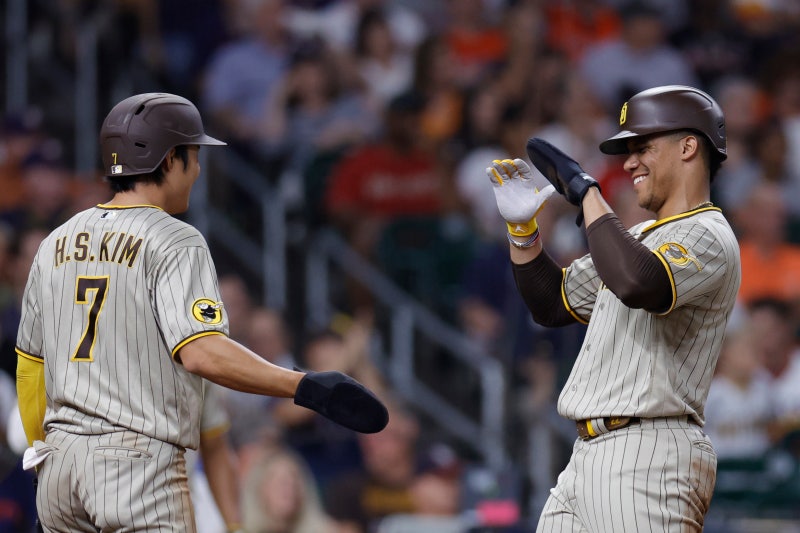 [오늘의MLB] (9.9) 김하성 멀티히트 포함 2타점 3도루! 스넬 시즌 13승