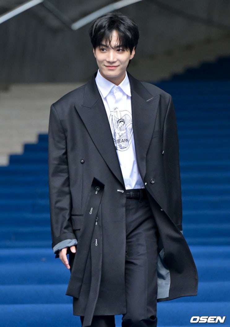 김종현(kimjonghyeon)<b>서울패션위크 참석</b> 사진 및 영상