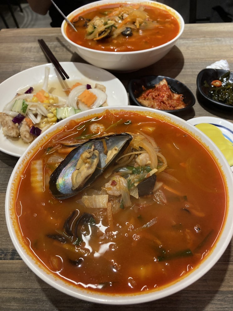  [화어문장학금] 대만일상 Day11, 대만 태풍 하이쿠이, 대만 폭우, 대만 한식 짬뽕 맛집 영화루, 스타벅스, 시먼딩 러차오 술집, 용산사 화시지에 야시장