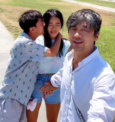  권오중 자폐 아들 와이프 프로필