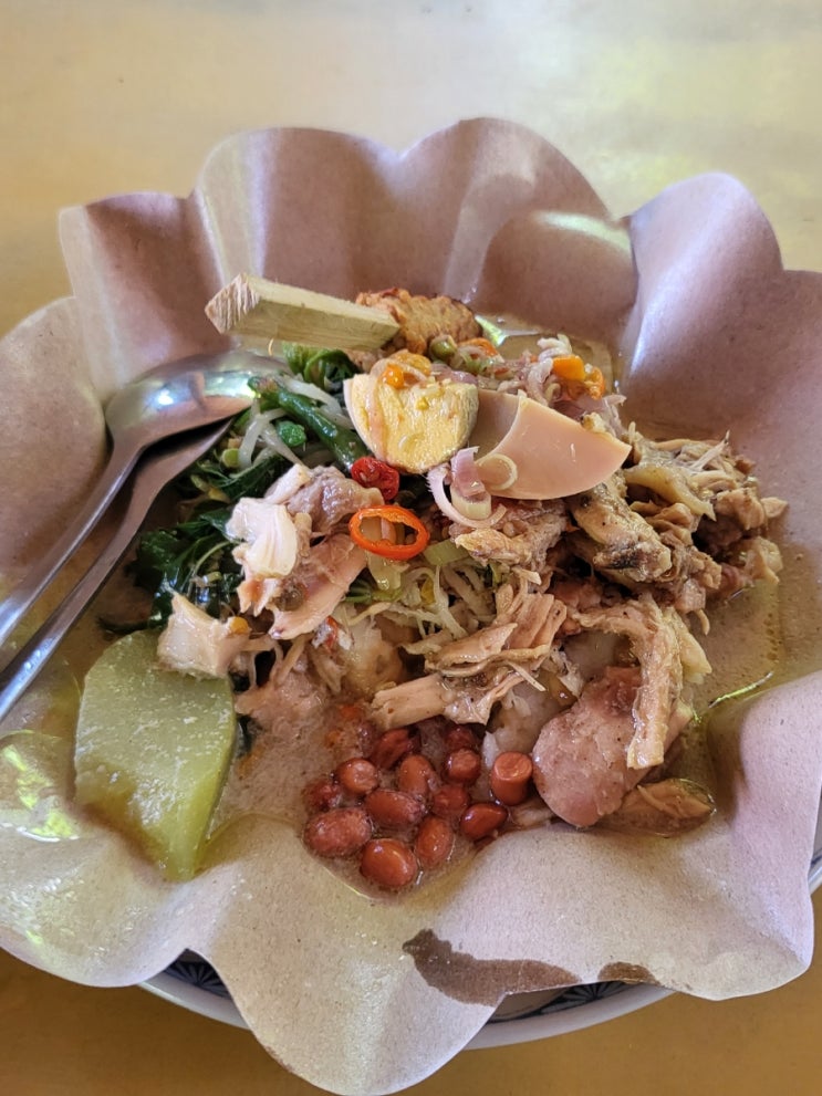  발리(day+17) 유심때문에 4만원 날림 ㅎ,,또다른 로컬 나시 짬뿌르 nasi campur 맛집 발견!
