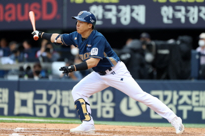 '<b>박용택</b> 넘었다' NC <b>손아섭</b>, 8시즌 연속 150안타 달성... KBO... 