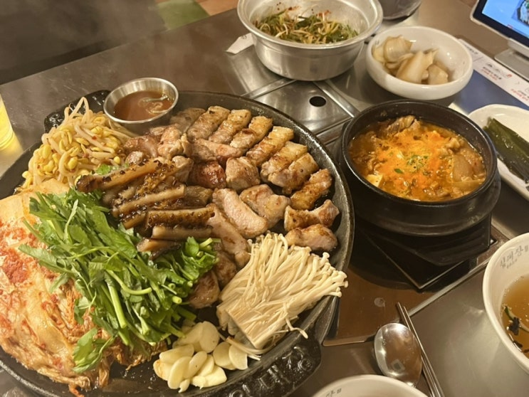 [대전] 둔산동 ‘임대장’ 한판구이 삼겹살 목살 껍데기 맛집 :: 다 구워져서 나와서 최고!