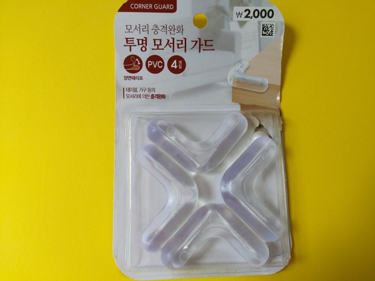  다이소 투명 모서리 가드 (코너 보호대 패드)