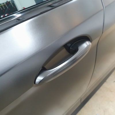 시흥 신현로38번길 / 사틴블랙 전체랩핑 & 루프스킨/ BMW / 5시리즈 (G30)