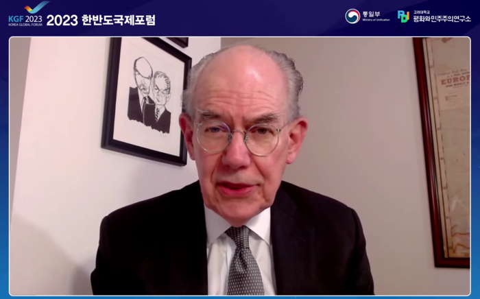 [특집] 미어샤이머 “<b>북한 비핵화 불가</b>…북한 핵무기 갖는 것... 