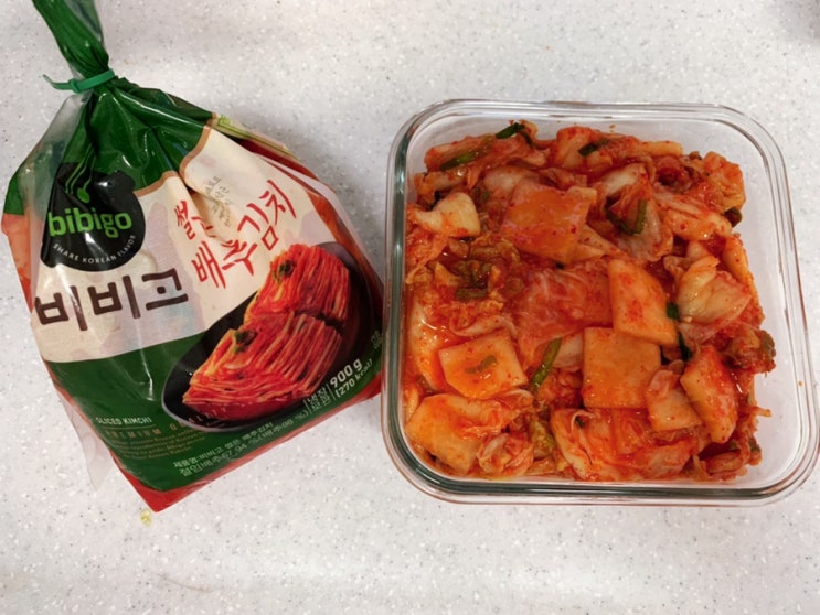 마트김치추천! CJ 비비고 썰은 배추김치 900g 맵지 않고 시원한 김치 맛! 초등아이와 함께 먹기도 좋아요! 마트김치추천! CJ 비비고 썰은 배추김치 900g 맵지 않고 시원한 김치 맛! 초등아이와 함께 먹기도 좋아요!