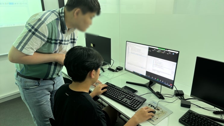  [일산파이썬학원] 2023년 가장 인기있는 과목 ! 프로그래밍 파이썬 배워보자