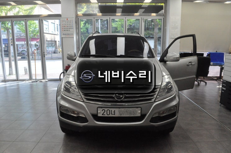  렉스턴W 순정네비 Y290 전원불량 블랙아웃 메인보드 고장수리 - 수원테크(체어맨H 코란도C 투리스모 수리전문)