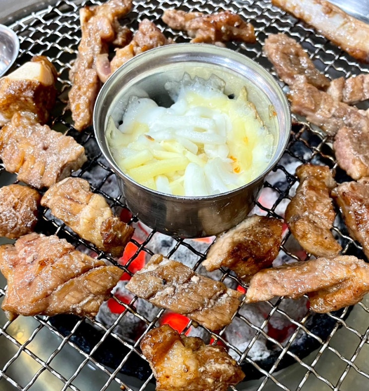  [두실] 돼지갈비 전문 구서동 고기집 돈모리(놀이방 완비 가족외식 장소)