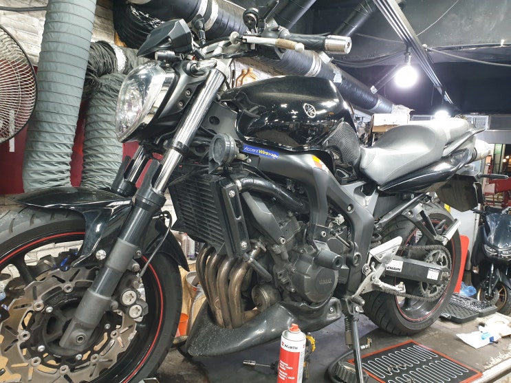  야마하 FZ6N 페이저6는 사랑입니다. 아라시(arashi) 디스크 교환, 내장형 TPMS 장착,휠밸런스 광명중앙오토바이