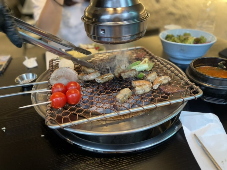  방이동 소곱창 맛집 : 숯불구이 곱창과 대창이 맛있는 '우탄 방이점'