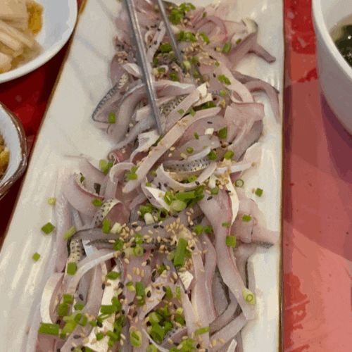 [광주]동천동 제철 막회 전어회와 전어구이 맛집 / 황금회포차
