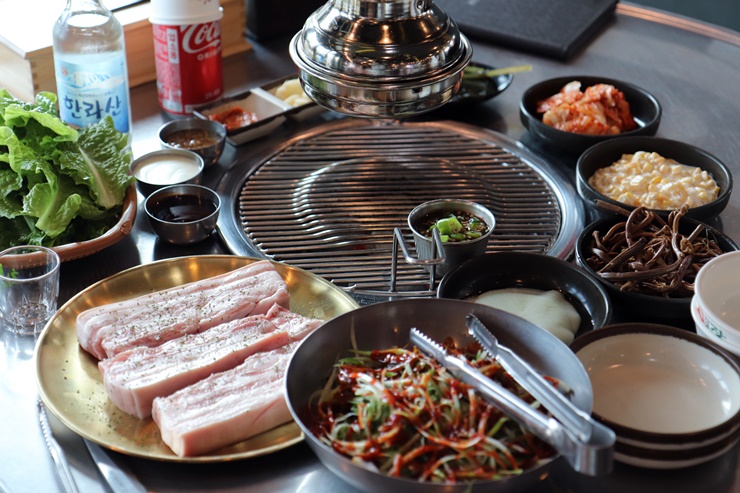  서귀포 야시장 시간 정보 및 제주올레시장 맛집 소개
