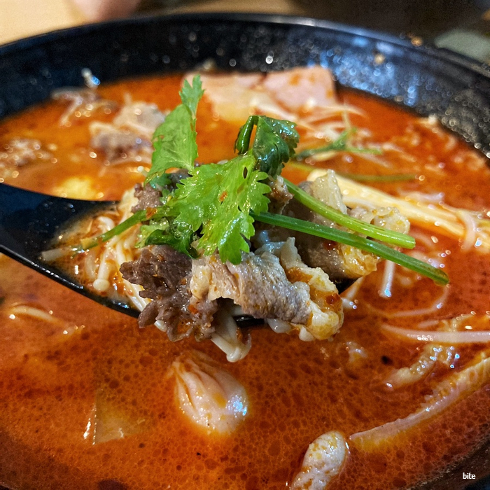  선릉 마라탕 '마라차이즈' 국물이 깔끔한 마라탕 존맛집 콘치즈볼 토핑 추천
