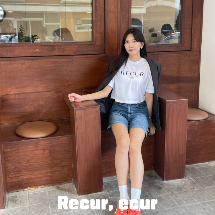  르쿠어에쿠어 Recur ecur 이너 티셔츠로 가을 여성코디! 자켓과 레이어드