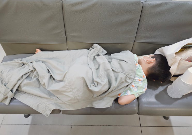  유아 아기 장염 : 처음 맞아본 수액. 구토 복통 증상과 좋은 음식