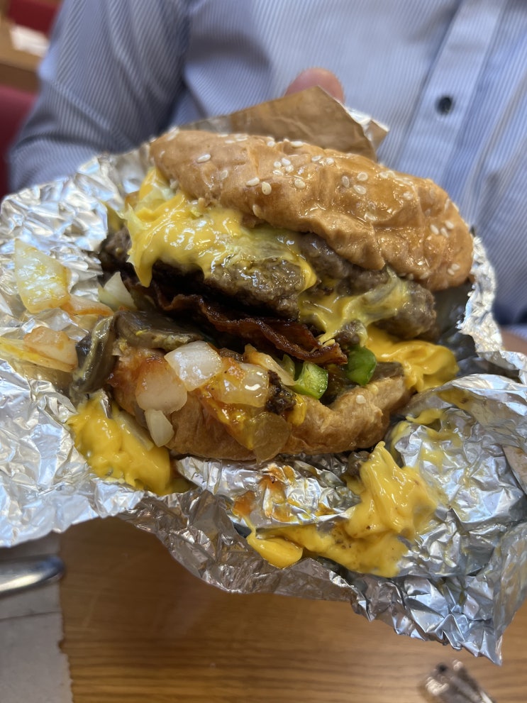  요즘 그렇게 핫하다는 강남맛집 "파이브가이즈" 내돈내산