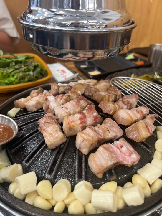  부천 삼겹살 맛집 육화도 신중동역 먹자골목 고기맛집