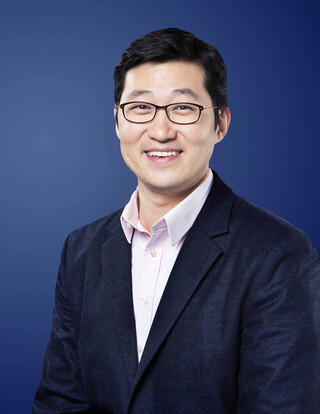 ‘갑질·과로사’ 쿠팡에 성난 주주들, 미국서 잇달아 소송 [한겨레]