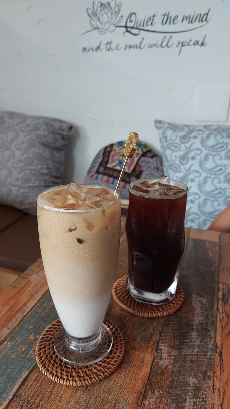 녹사평 이태원카페: 히말라야프레소 산뜻한 맛 이색적 분위기 카페 녹사평 이태원카페: 히말라야프레소 산뜻한 맛 이색적 분위기 카페