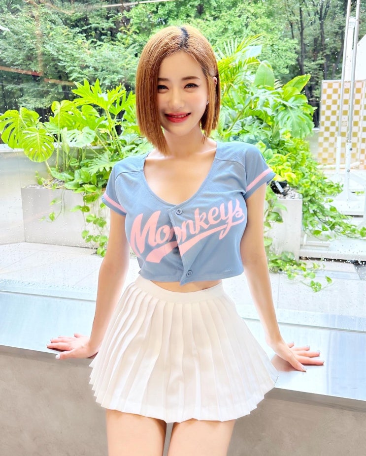 "노출 여전히 심해" DJ 소다, 일본 재방문에 현지 반응이..."멘탈 괴물인가?" "노출 여전히 심해" DJ 소다, 일본 재방문에 현지 반응이..."멘탈 괴물인가?"