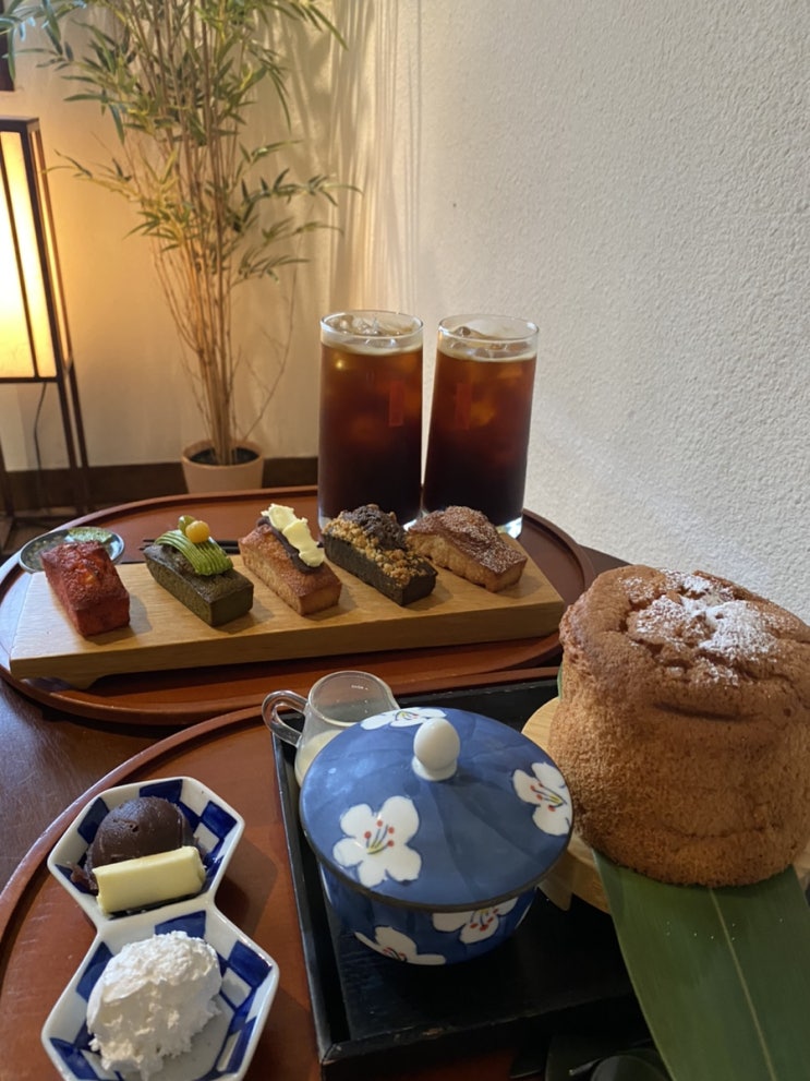  [망원역 카페] 소설원 망원: 카스테라 맛집 (망리단길/휘낭시에/ 술빵 카스테라)