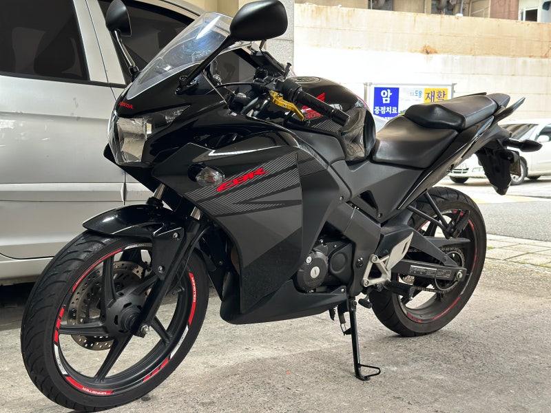 [혼다 CBR125R, 완벽정리] 입문용으로 좋은 레플리카 추천 (+중고 가격, 성능 정보, 포토)
