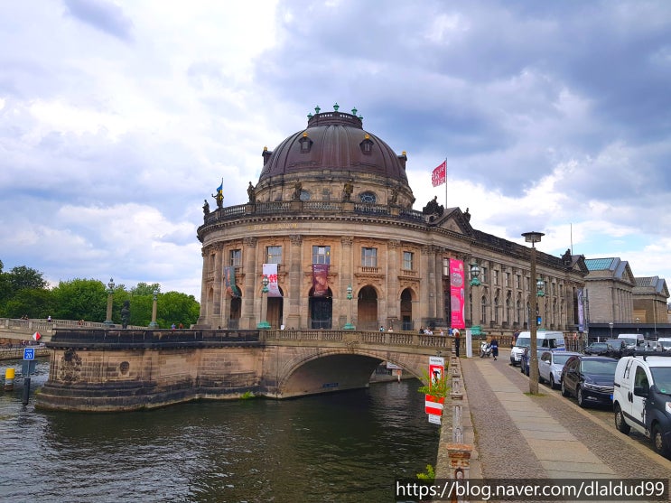  베를린 박물관섬의 대표 보데미술관 Bode Museum