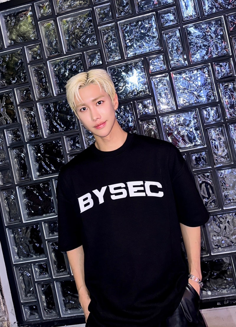 남자오버핏반팔 완전추천!!!!바이젝 퍼펙트 특양면 빅로고 오버핏 티셔츠 블랙 착용솔직후기