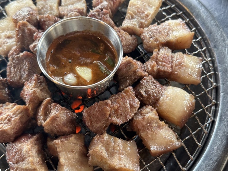 제주도 흑돼지 맛집 복자씨연탄구이 방문기 (오션뷰,무인카페)