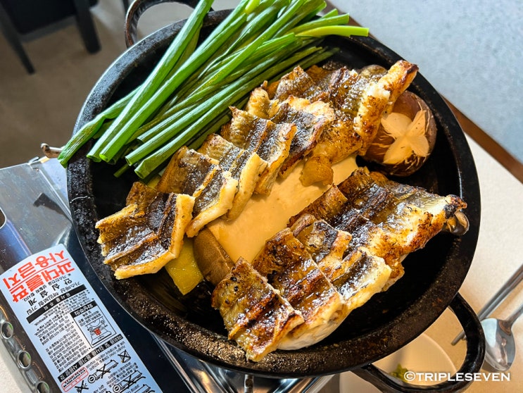  삼각지 맛집 돌판장 방문 후기! 깔끔한 장어 용산데이트 용리단길 핫플로 추천!