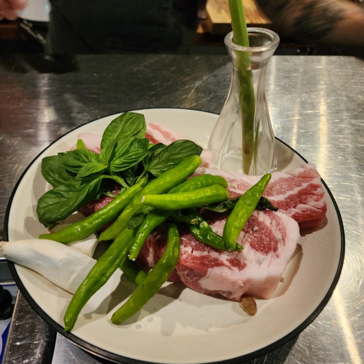  대구 대봉동 맛집 돼지고기를 고급스럽게 먹었던 금돈미가 대봉점