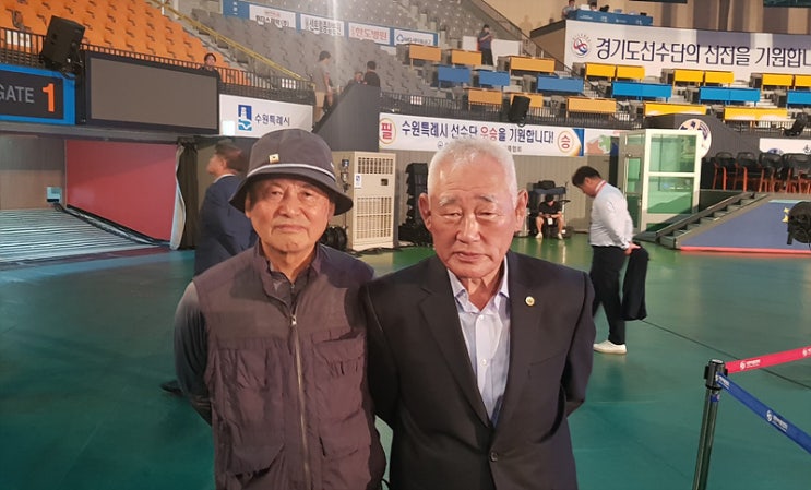 <b>씨름</b> 수원체육관 행사장에서 박종명이 만난 황경수 <b>이준희</b>... 