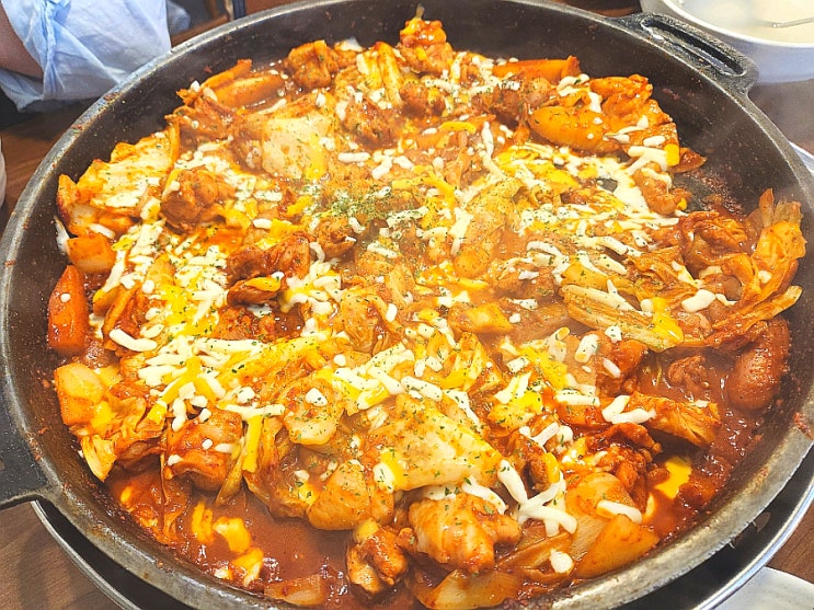 송리단길 찐맛집 토닭토닭 다녀왔어요 닭갈비 존맛탱